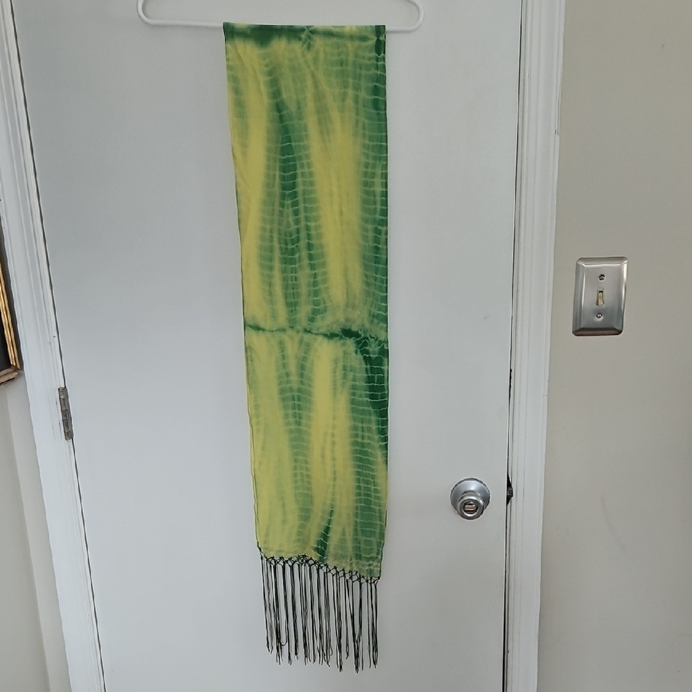 Lucky Brand Tie Dye Green Silk Scarf With Fringe 10"x80" Aprox